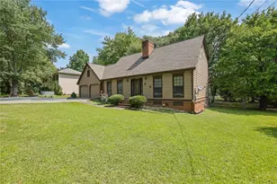 2683 Ashworth Circle SW, Snellville, GA 30078 - Photo 3