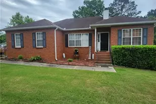 47 Oak Hill Terrace, Fayetteville, GA 30215 - Photo 1