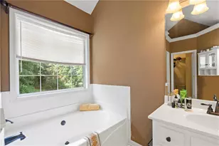 5660 Bridle Glen Dr, Buford, GA 30518 - Photo 17