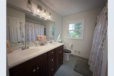 800 Glenairy Drive, Atlanta, GA 30328 - Photo 11