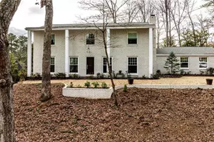 800 Glenairy Dr, Atlanta, GA 30328 - Photo 1