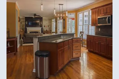 353 Lake Forest Court, Lawrenceville, GA 30043 - Photo 5
