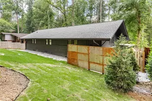 3252 W Roxboro Rd NE, Atlanta, GA 30324 - Photo 3