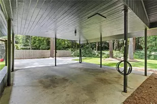 3252 W Roxboro Rd NE, Atlanta, GA 30324 - Photo 37