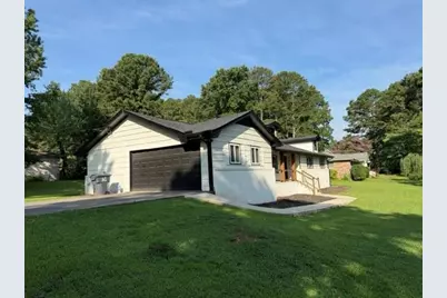 201 Lockring Drive SW, Lilburn, GA 30047 - Photo 19