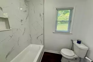 201 Lockring Dr SW, Lilburn, GA 30047 - Photo 17