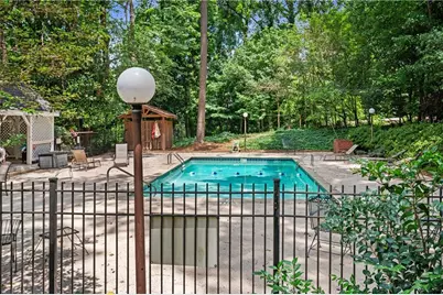 4101 N Gloucester Place, Atlanta, GA 30341 - Photo 31