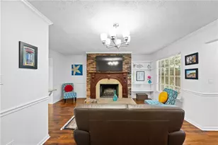 4101 N Gloucester Pl, Atlanta, GA 30341 - Photo 13