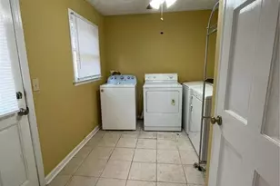 2273 Windland Dr, Lawrenceville, GA 30044 - Photo 9