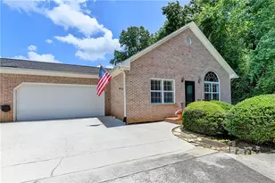3321 Raes Creek Rd, Marietta, GA 30008 - Photo 1