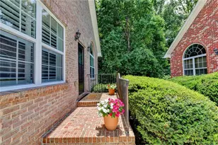 3321 Raes Creek Rd, Marietta, GA 30008 - Photo 3