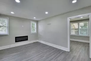 1888 Vesta Ave, College Park, GA 30337 - Photo 5