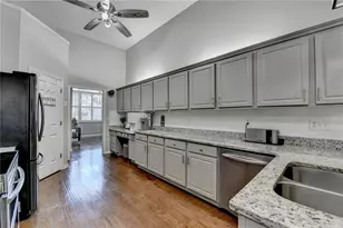 5019 Weatherstone Dr, Buford, GA 30519 - Photo 15
