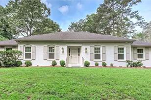 7350 Hunters Branch Dr, Atlanta, GA 30328 - Photo 1