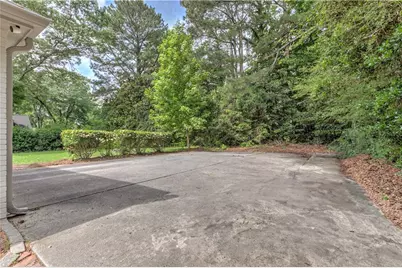 7350 Hunters Branch Drive, Atlanta, GA 30328 - Photo 73