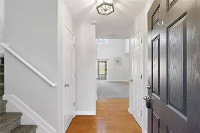 702 River Hill Dr, Lawrenceville, GA 30046 - Photo 5