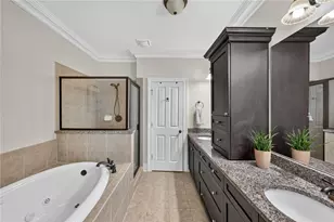 1738 Breyerton Dr NE, Atlanta, GA 30329 - Photo 13