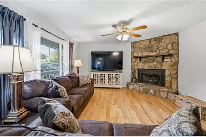 523 Toonigh Road, Woodstock, GA 30188 - Photo 3