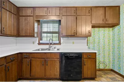 1131 Lafayette Drive SW, Mableton, GA 30126 - Photo 3