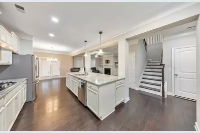 1162 Smithwell Point NW, Kennesaw, GA 30152 - Photo 9