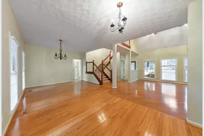 2051 E Piedmont Road, Marietta, GA 30062 - Photo 13