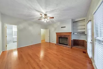 2051 E Piedmont Road, Marietta, GA 30062 - Photo 29