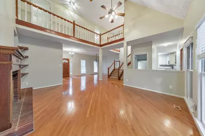 2051 E Piedmont Road, Marietta, GA 30062 - Photo 17