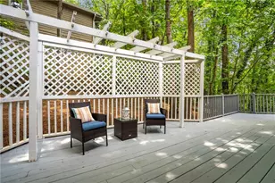 130 Seville Chase, Atlanta, GA 30328 - Photo 23