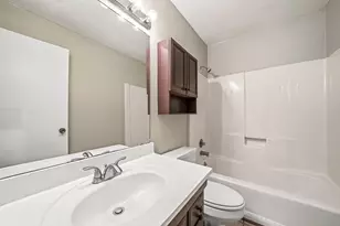 1951 Kinridge Rd, Marietta, GA 30062 - Photo 21