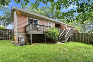 690 Frasier Cir SE, Marietta, GA 30060 - Photo 39