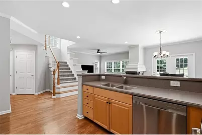 43 Hall Manor, Alpharetta, GA 30022 - Photo 7