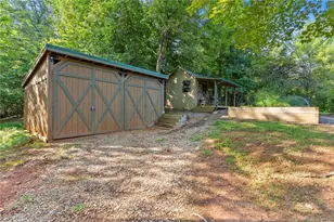 1401 Adair Mill Rd, Cleveland, GA 30528 - Photo 77