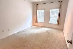 4105 Westchester Ridge NE, Atlanta, GA 30329 - Photo 9