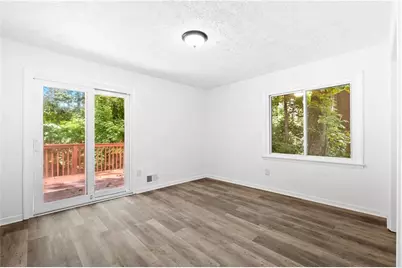 4049 Green Oak Drive, Atlanta, GA 30340 - Photo 9