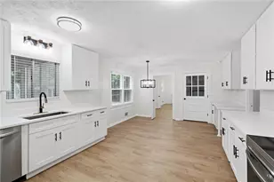 2198 Walker Dr, Lawrenceville, GA 30043 - Photo 17