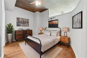 3324 Peachtree Rd NE, Atlanta, GA 30326 - Photo 15
