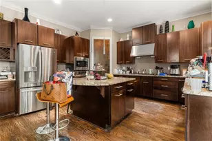 2195 Watercrest Commons Cir, Marietta, GA 30062 - Photo 7