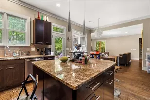 2195 Watercrest Commons Cir, Marietta, GA 30062 - Photo 11