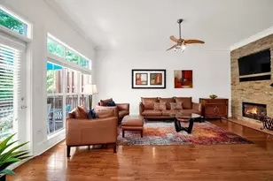 5464 Glenridge View NE, Sandy Springs, GA 30342 - Photo 3