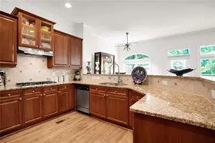 5464 Glenridge View NE, Sandy Springs, GA 30342 - Photo 29