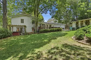 2360 Honeysuckle Ln SE, Smyrna, GA 30080 - Photo 33