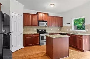 1425 Liberty Pkwy NW, Atlanta, GA 30318 - Photo 13