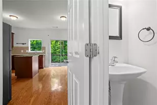 1425 Liberty Pkwy NW, Atlanta, GA 30318 - Photo 11