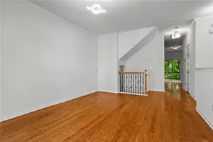 1425 Liberty Pkwy NW, Atlanta, GA 30318 - Photo 9