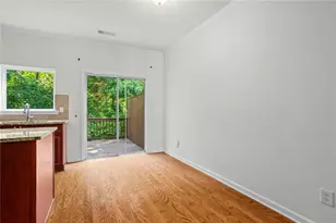 1425 Liberty Pkwy NW, Atlanta, GA 30318 - Photo 15
