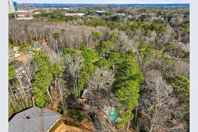 1583 Nantahalla Drive NE, Atlanta, GA 30329 - Photo 33