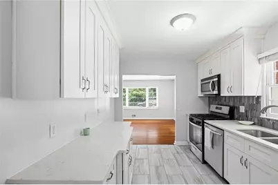 849 Erin Avenue SW, Atlanta, GA 30310 - Photo 9