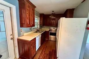 728 Rosalyn Dr, Marietta, GA 30062 - Photo 5