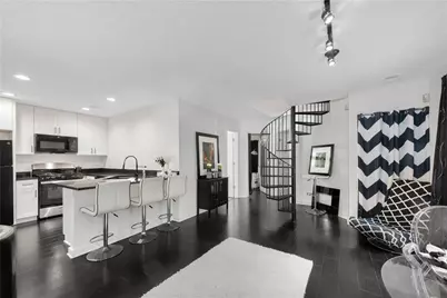 1137 Parkside Club Drive, Lawrenceville, GA 30044 - Photo 5