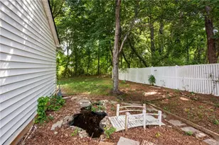 1137 Parkside Club Dr, Lawrenceville, GA 30044 - Photo 27